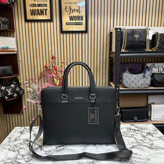 Gucci Bind Leather Bag