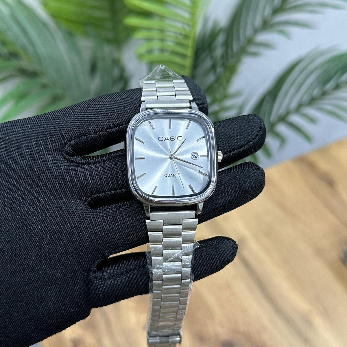 Oval casio vintage series