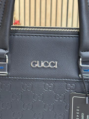 Gucci Bind Leather Bag
