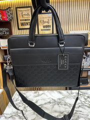 Gucci Bind Leather Bag